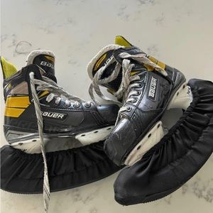 Bauer Hockey Skates
